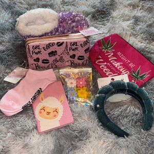 Random Survival Kit Ladies NWT